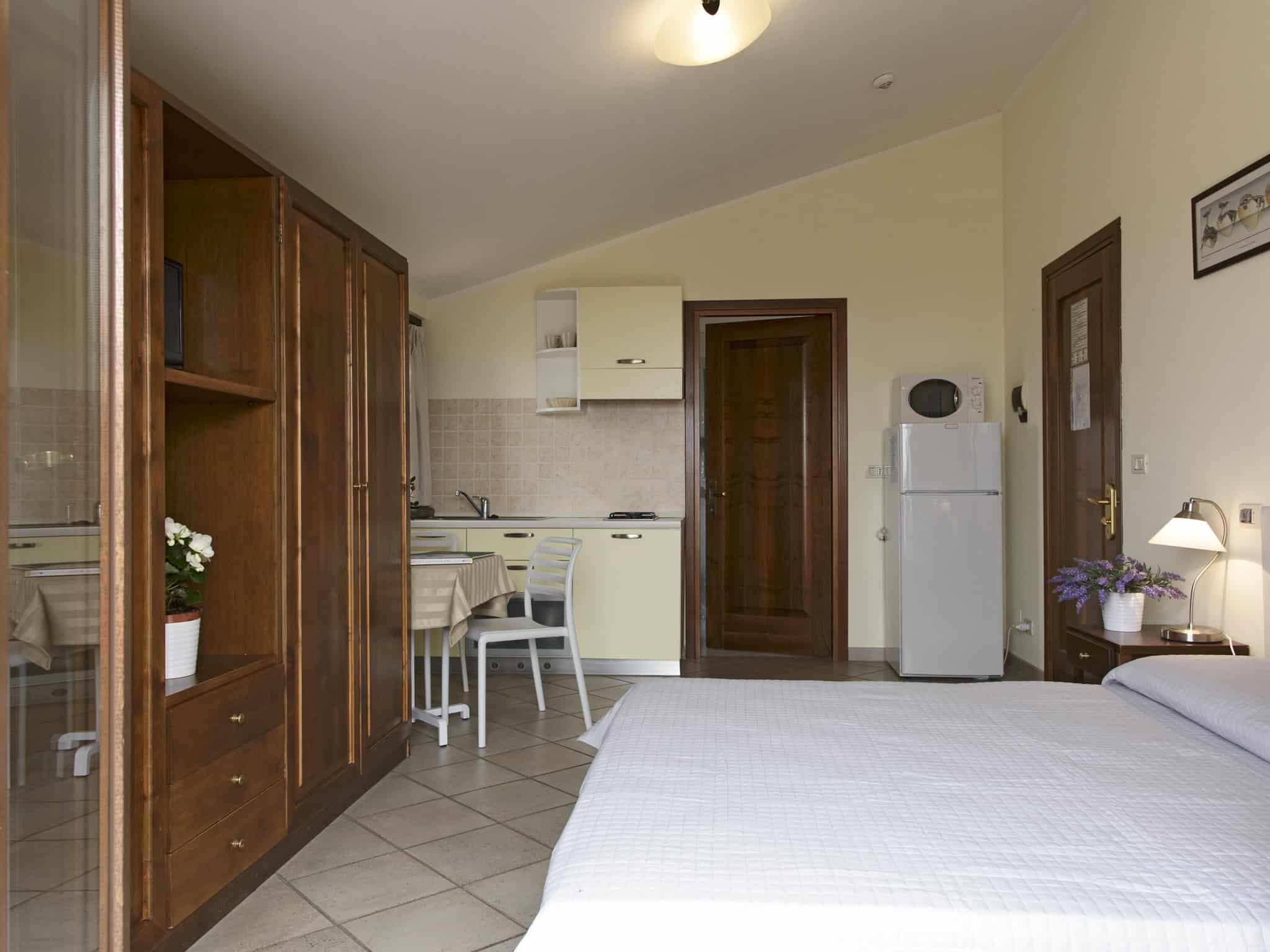 monolocale accogliente con angolo cottura